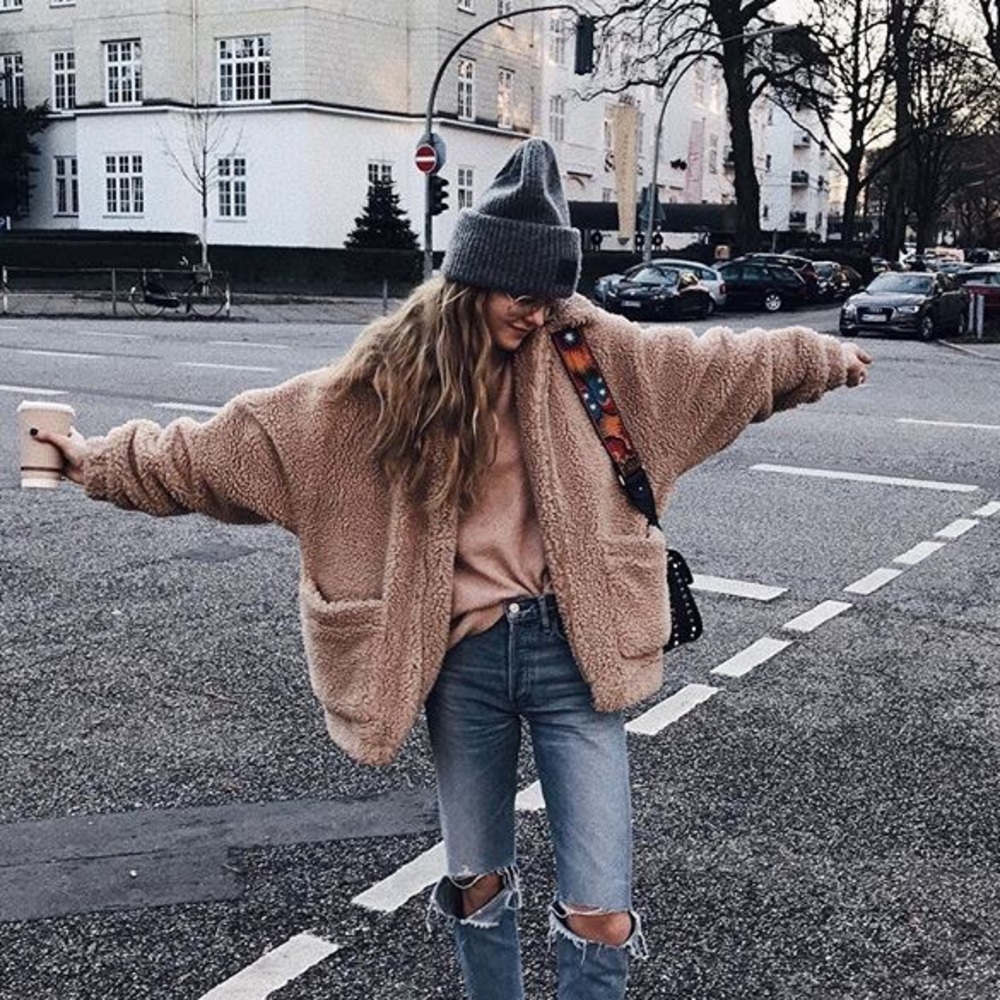 ⭐️FLASH SALE⭐️  TRENDY SHERPA TEDDY COAT • Camel •